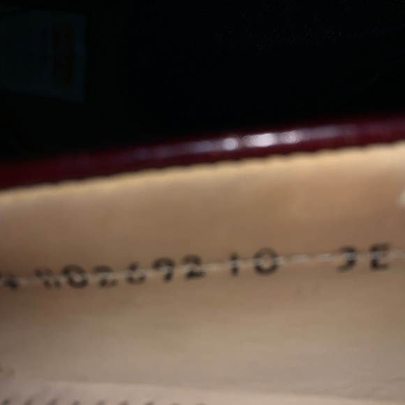 #SOLD#COLEHAAN DK BURGUNDY PINCHED TASSELFRINGE … - Picture 9 of 11